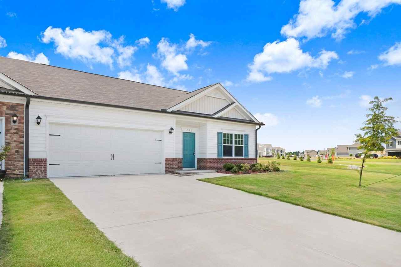 103 Drake Village Dr - Photo 2 of 23