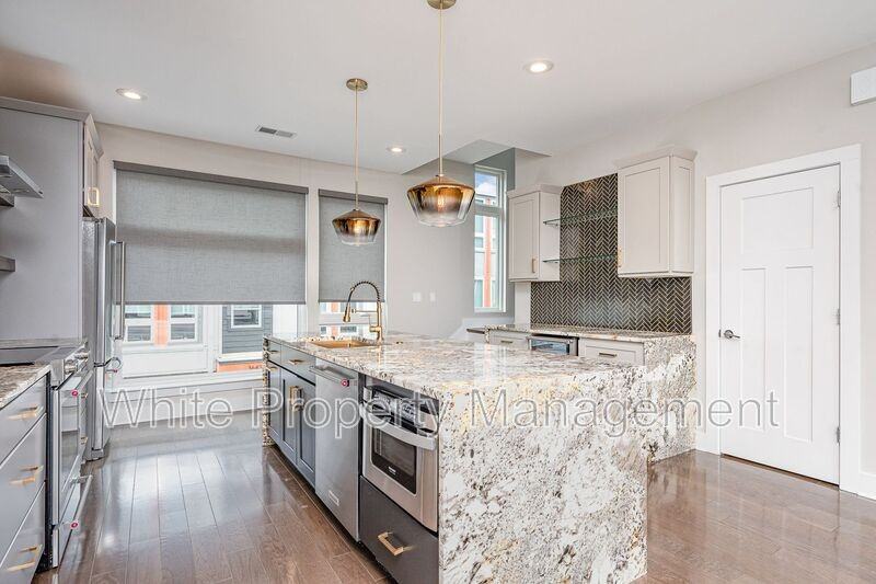 2446 Brelade Pl - Photo 2 of 32