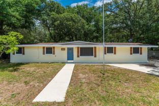 205 Pine St - Photo 1 of 1