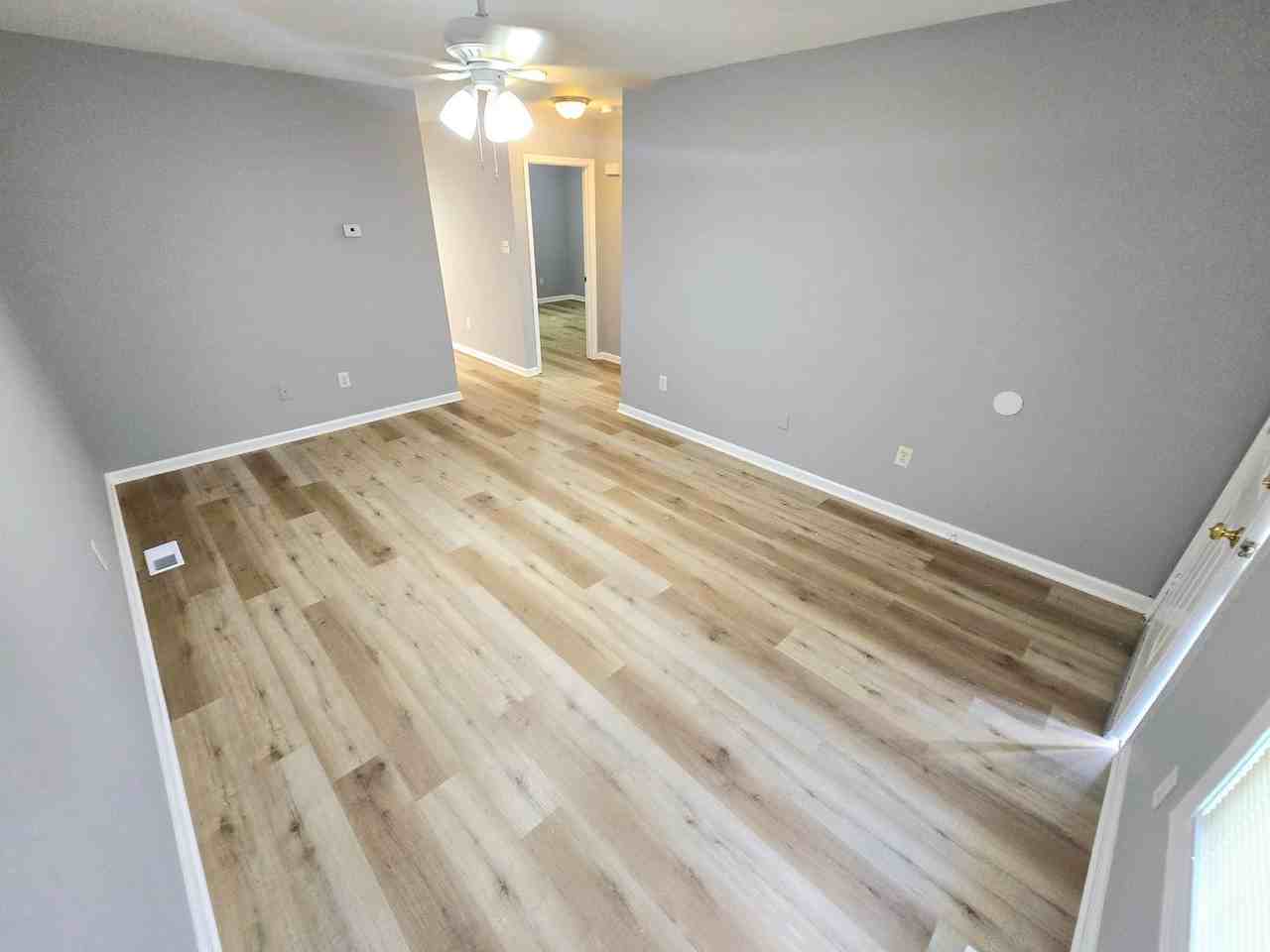1016 Washington St #C - Photo 7 of 12