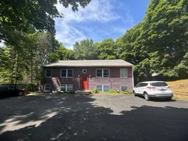 featured image of 472 Middle St