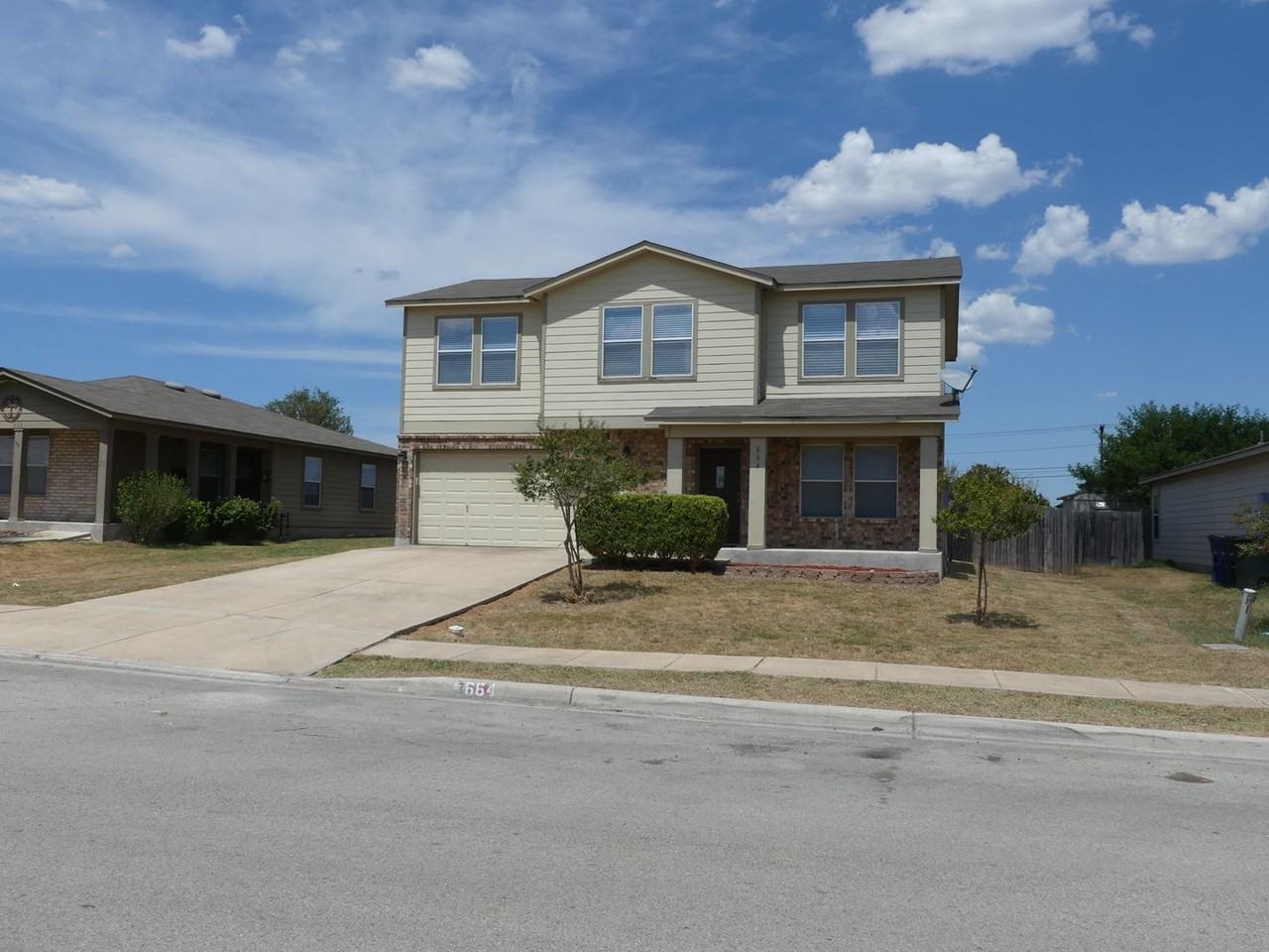 664 Northern Lights Dr - Photo 3 of 38