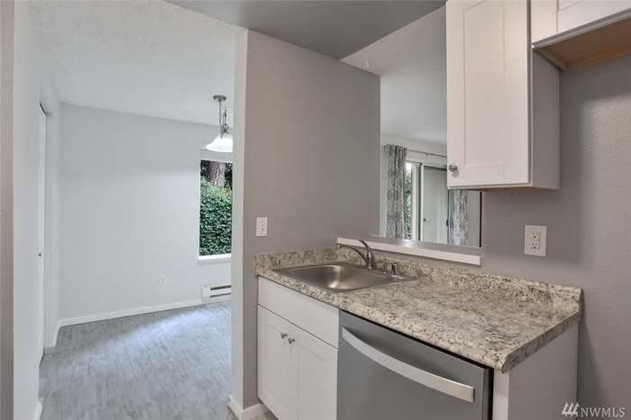 17533 149th Ave Se - Photo 6 of 23