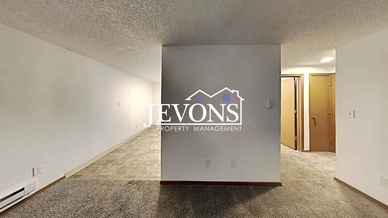 1117 Willow St Yakima, WA 98902 - Photo 7 of 31