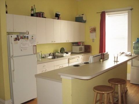 921 WHITE - Photo 3 of 7