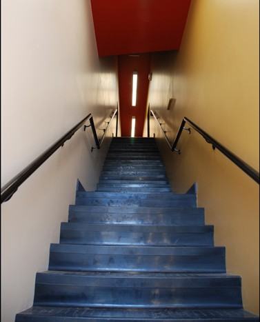 431 W Walnut St #B - Photo 4 of 19