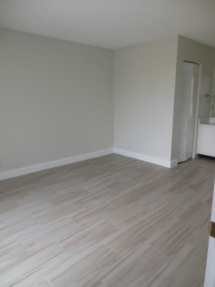 728 Executive Center Dr #110 - Photo 4 of 30