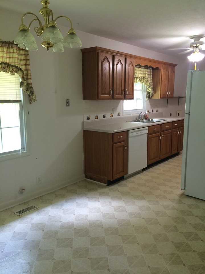 304 Vann St Sw - Photo 6 of 10