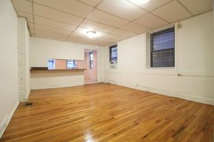 2122 Walnut St - Photo 1 of 1