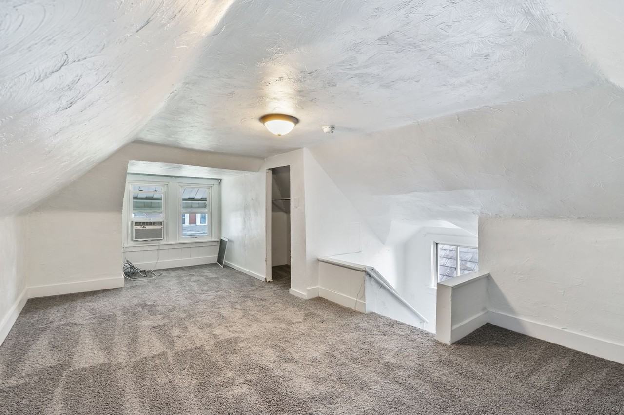 1320 Alton St - Photo 6 of 22