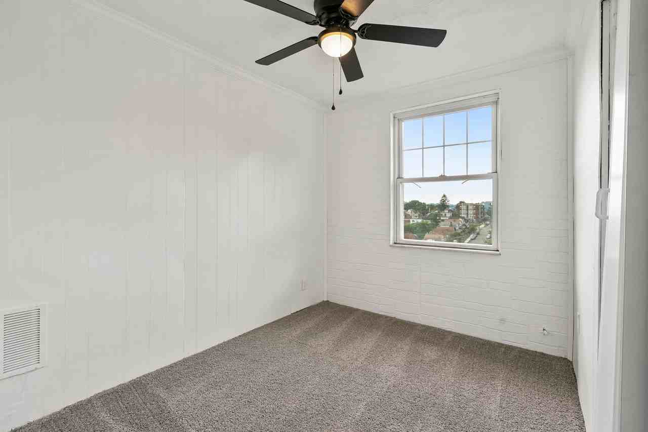 1320 Alton St - Photo 7 of 22