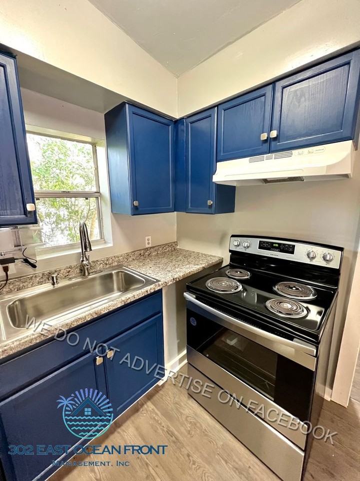 8663 5th Ave - Photo 5 of 12