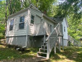 featured image of 1831 Christie Street