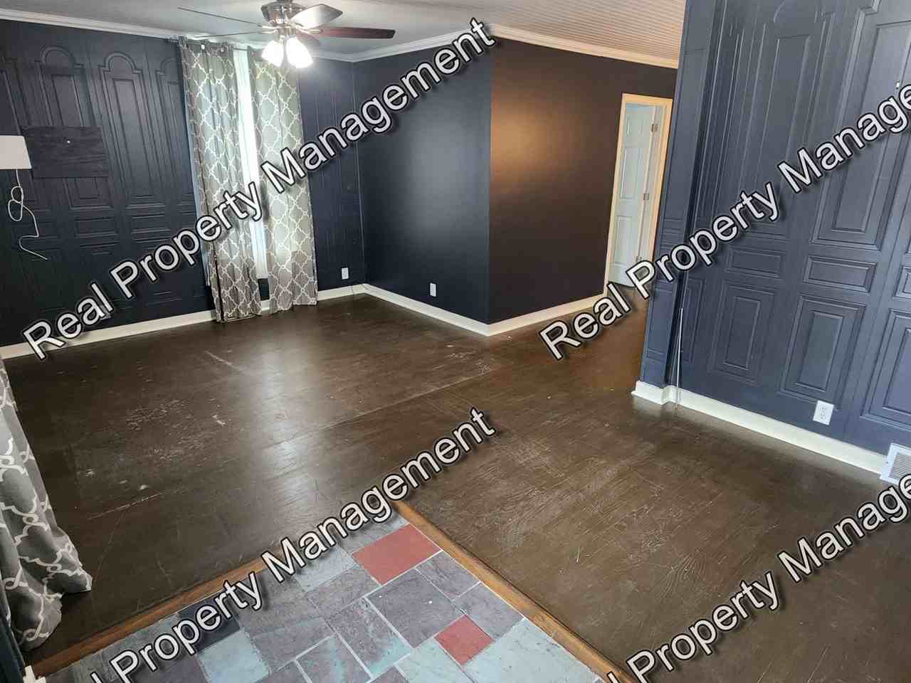 358 N Kelly St - Photo 3 of 12