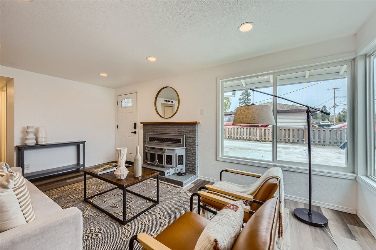 11963 Se 160th St - Photo 5 of 24