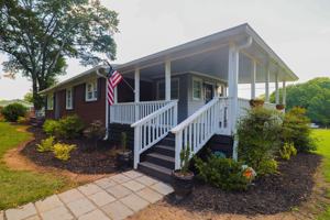 featured image of 2814 Old Greenville Hwy