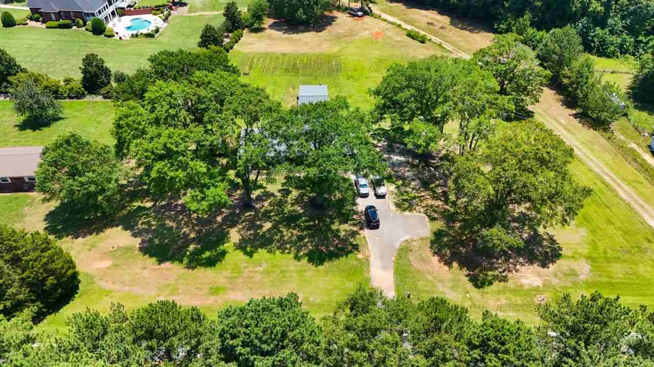 2814 Old Greenville Hwy - Photo 6 of 14