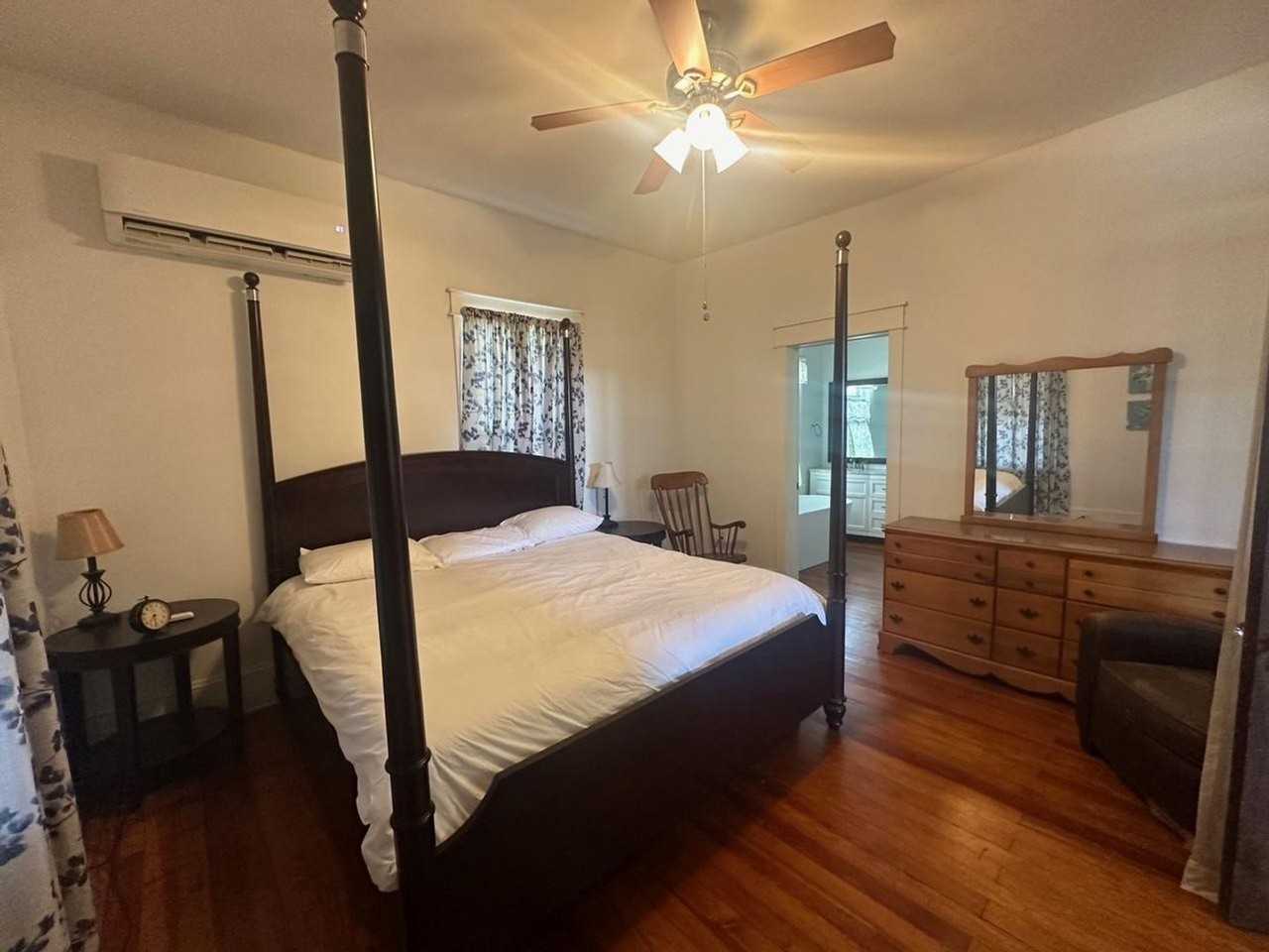 107 Preston St - Photo 5 of 12