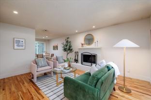 2360 Se Division St - Photo 1 of 1