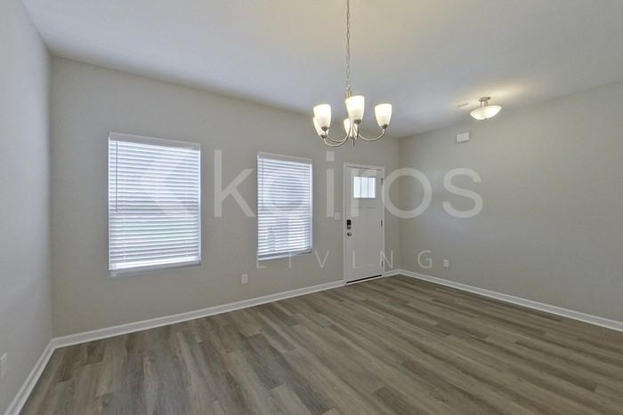 123 Williams Ln - Photo 2 of 26
