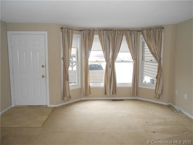 33 Rushford Meade Ave #33 - Photo 3 of 25