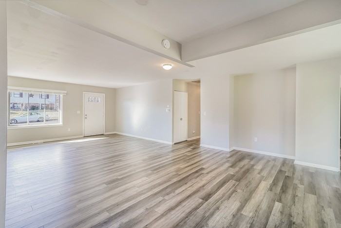 10138 Menominee Dr - Photo 3 of 9