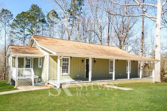 172 Bagwell Garland Rd - Photo 2 of 15