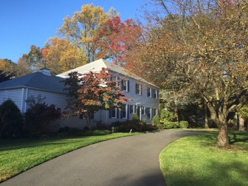 3 Marion Ln - Photo 2 of 16