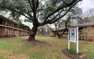 Elm Villa Apartments - Photo 1 of 1