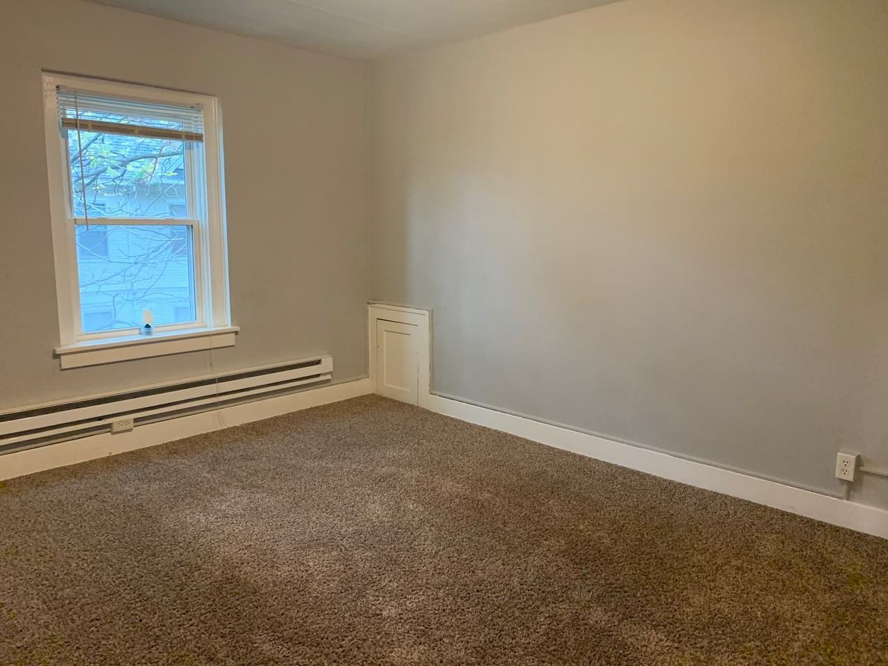 2930 5th Ave - Photo 4 of 17