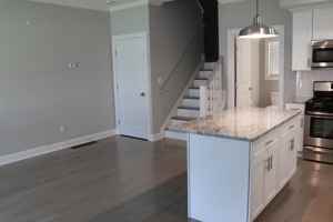 featured image of 39 Glenwood Ave