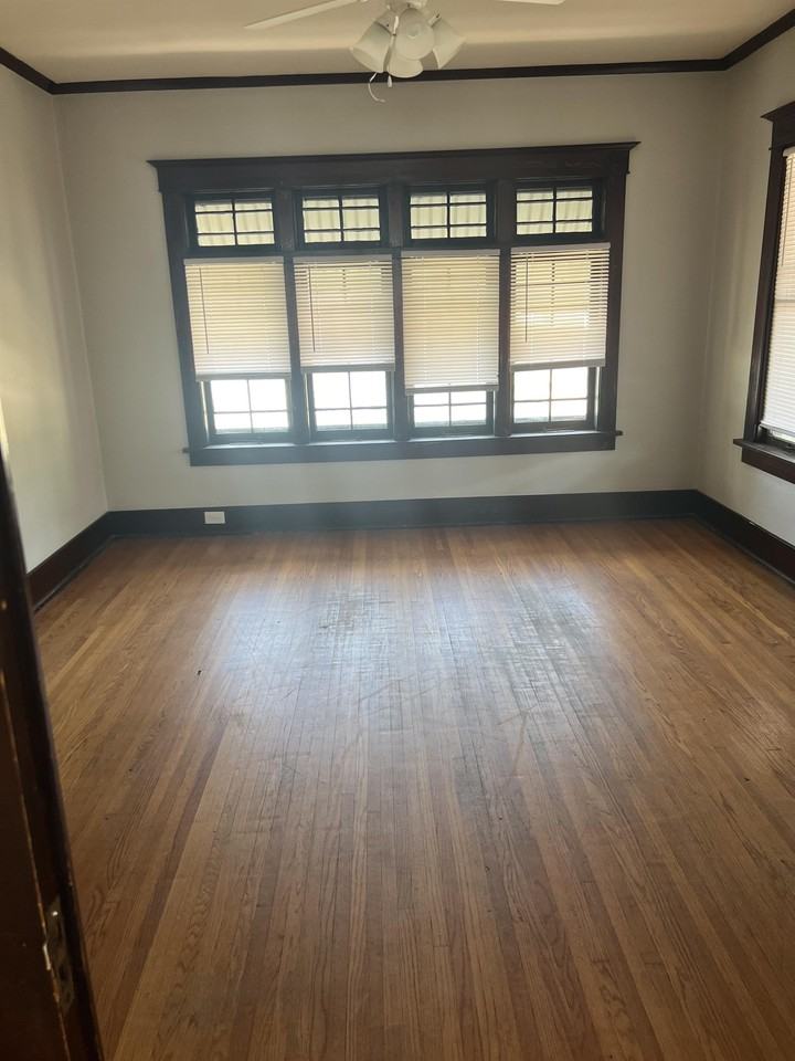 210 W Richmond Ave #1 - Photo 3 of 7