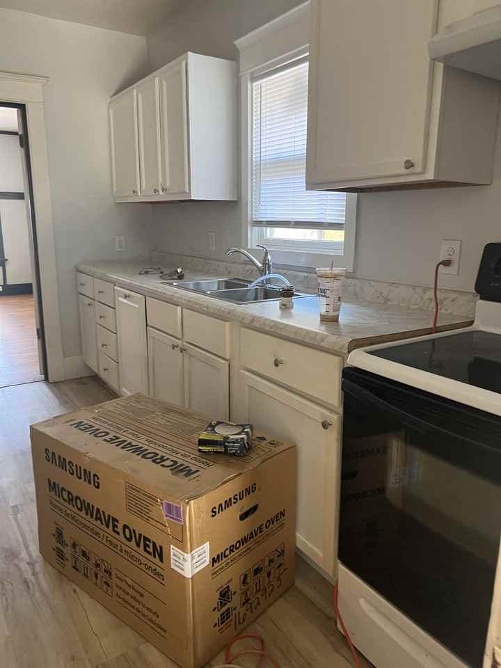 210 W Richmond Ave #1 - Photo 6 of 7