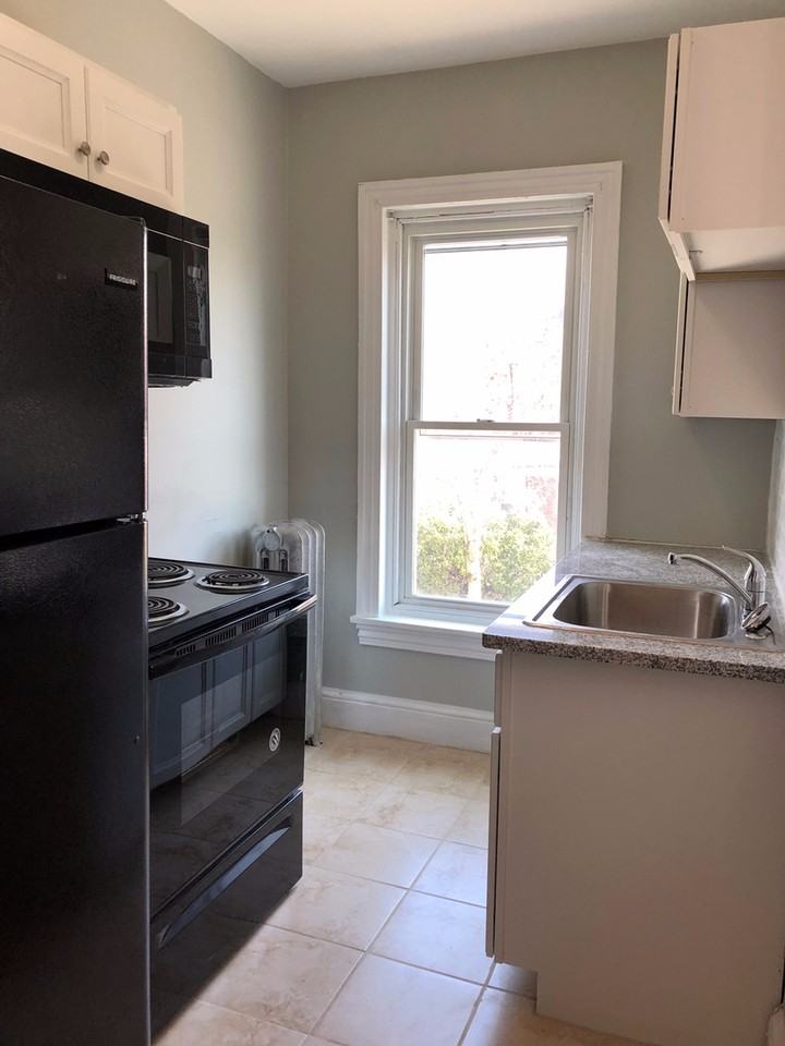 217 N Charlotte St. - Photo 3 of 11