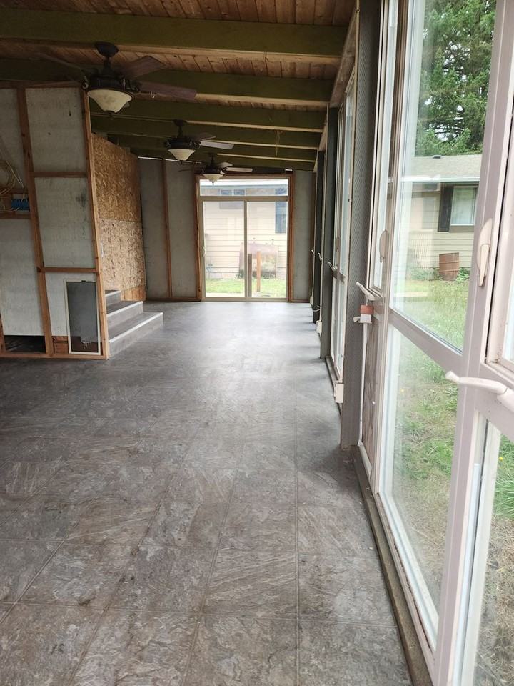 39908 Highway 228 - Photo 2 of 10