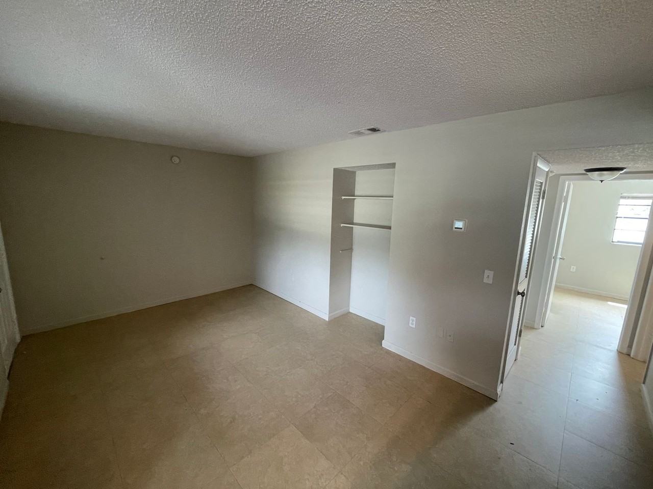 6719 Congress St - Photo 2 of 11