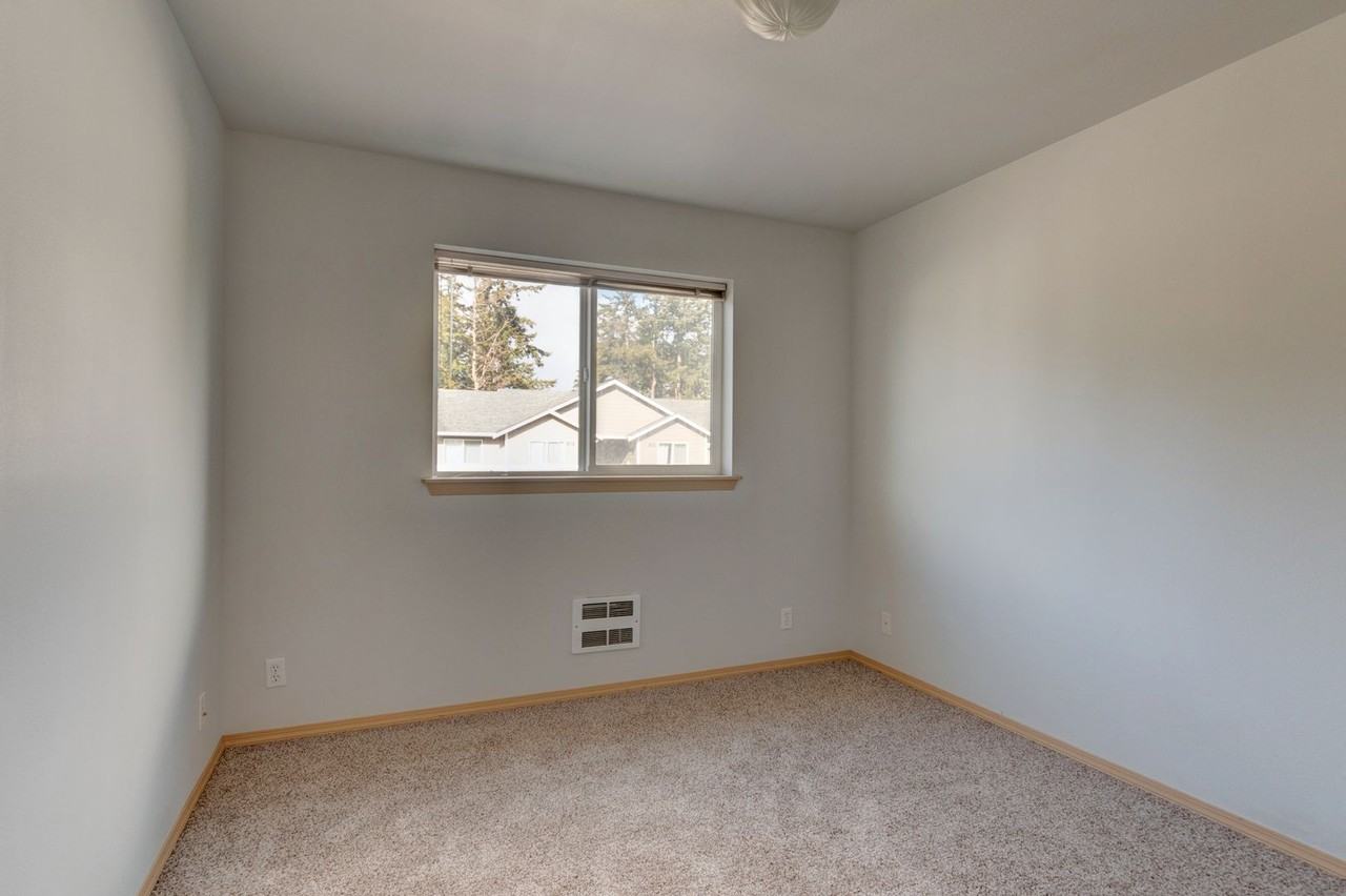 1670 Sw Mulberry Pl #B304 - Photo 6 of 14