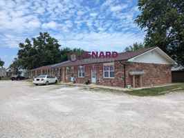 featured image of 811 South Clark Avenue