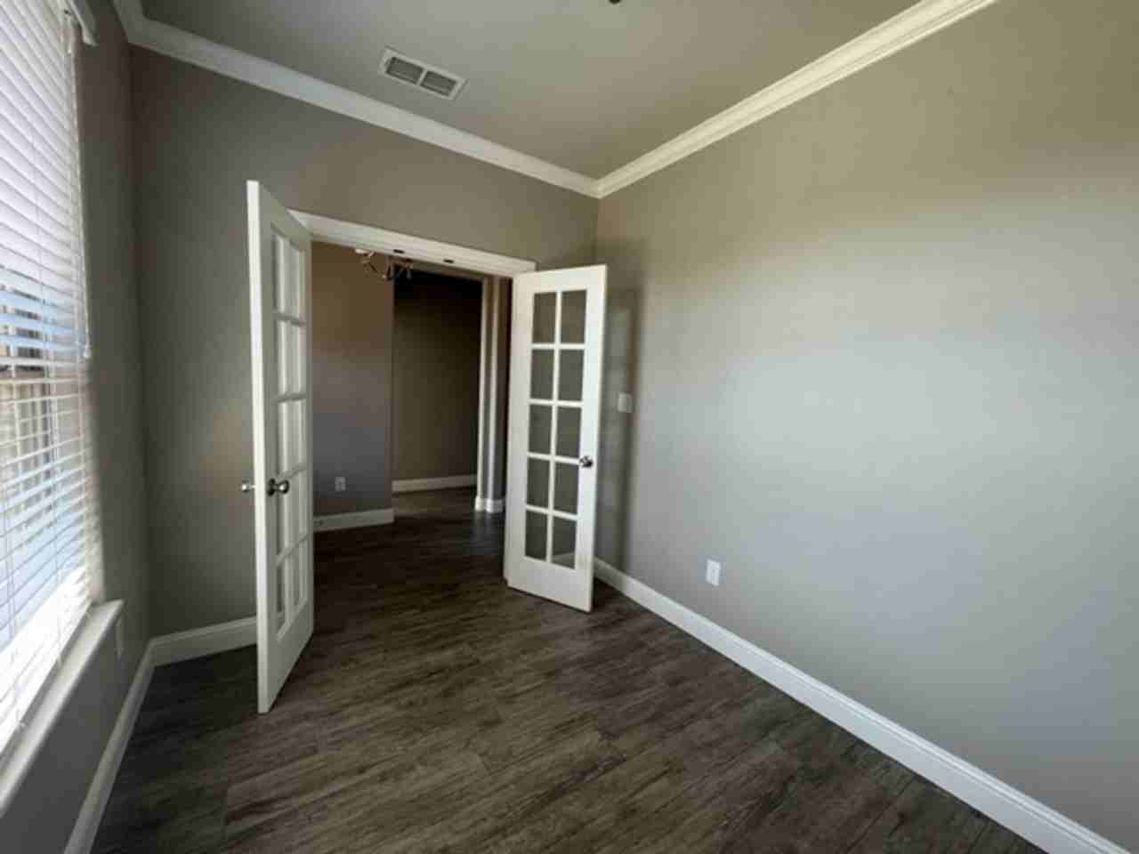 6642 Summerwood Trl - Photo 6 of 30
