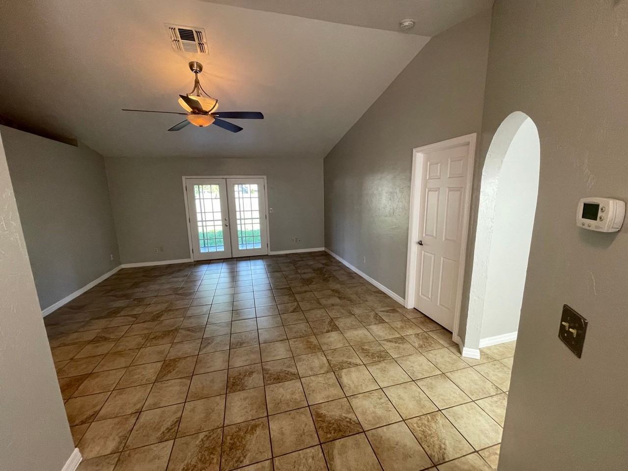 26862 St Thomas Dr - Photo 3 of 22