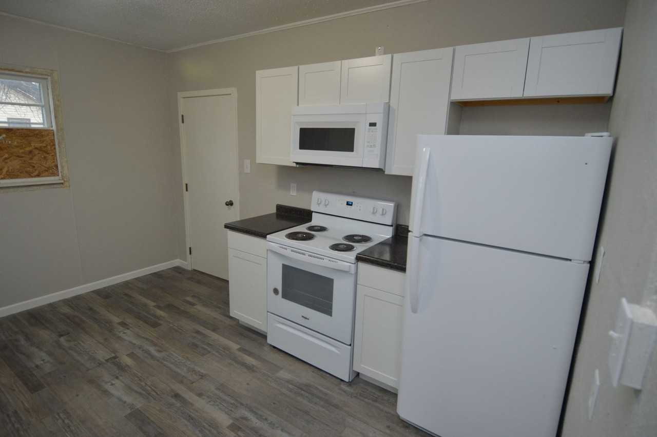 501 N 4th St - Photo 5 of 19