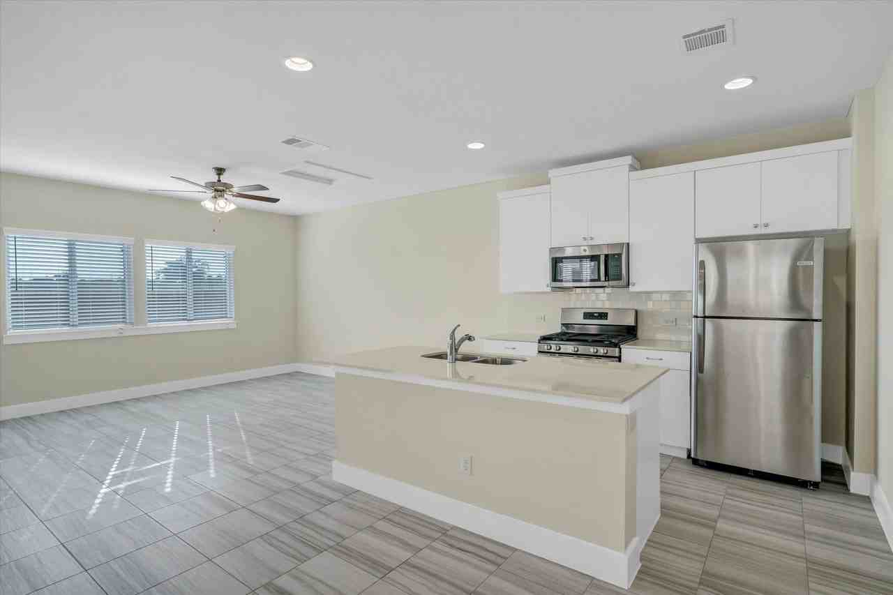 314 Alamar Knot Way #190 - Photo 4 of 21