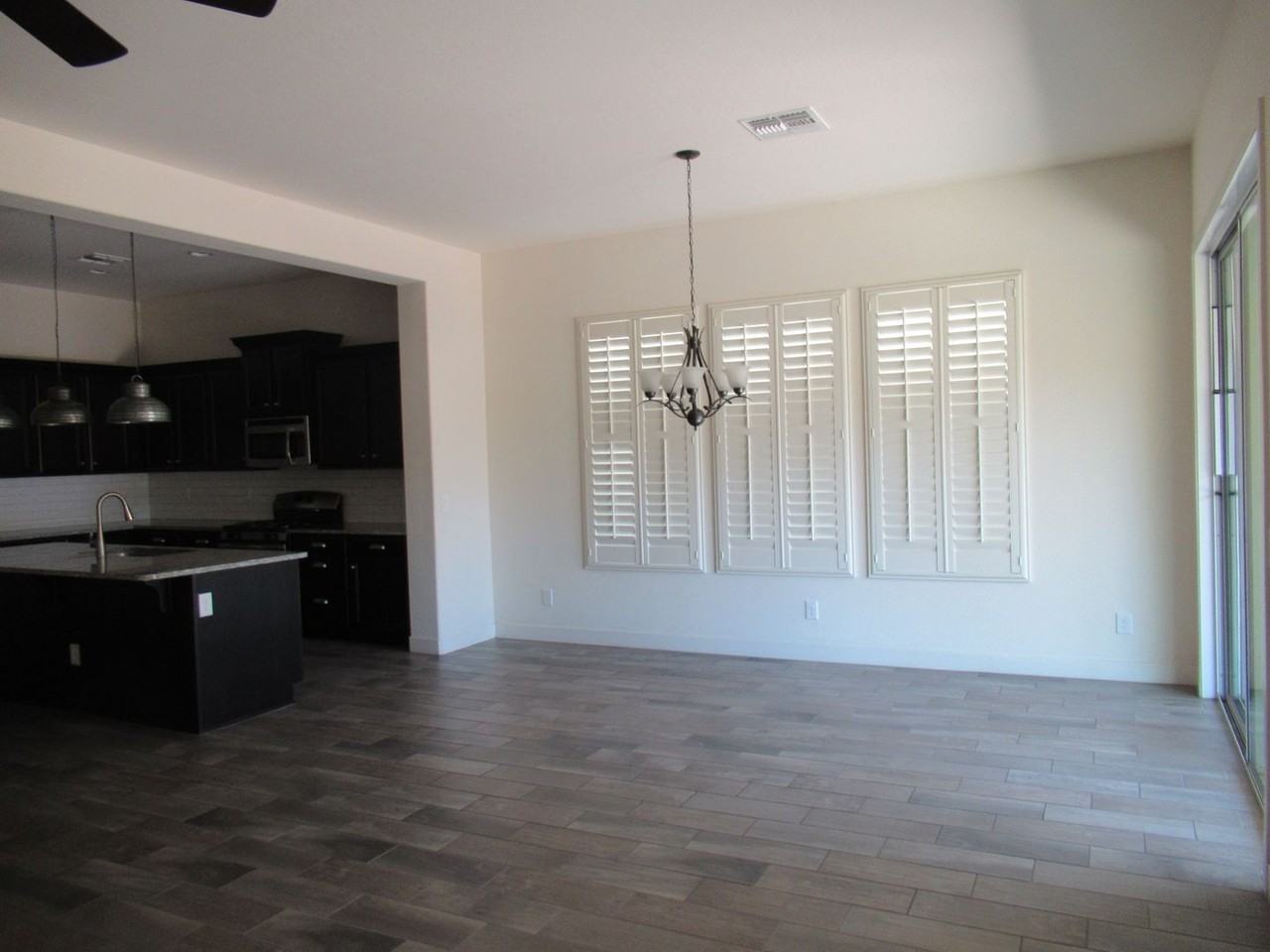 10559 E Monterey Ave - Photo 5 of 17