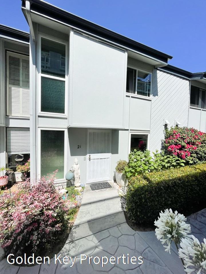 2399 Jefferson St #21 - Photo 5 of 27