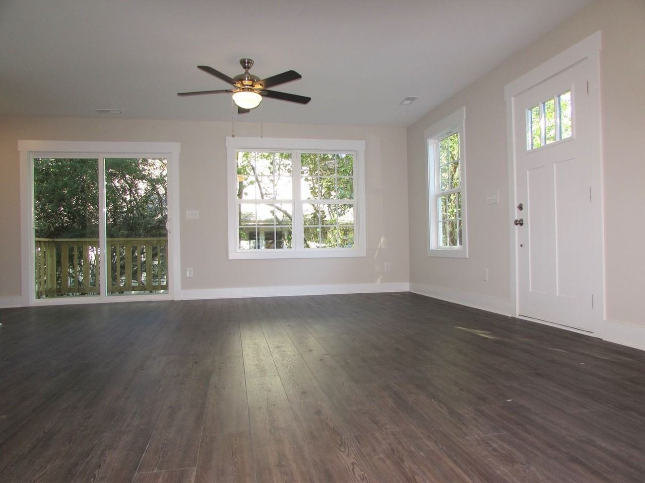 1408 1st Avenue Pl Nw - Photo 2 of 9
