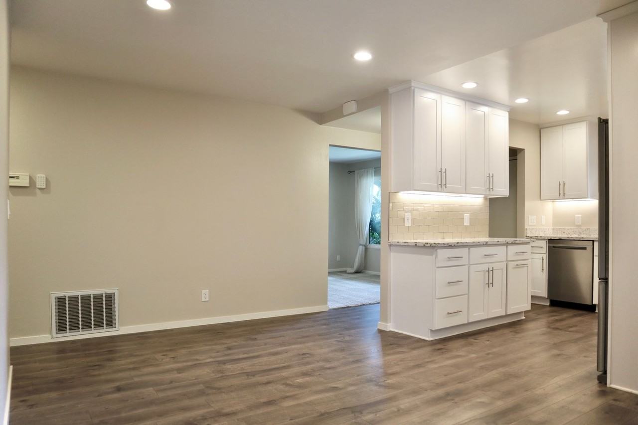 34754 Wabash River Pl - Photo 6 of 24