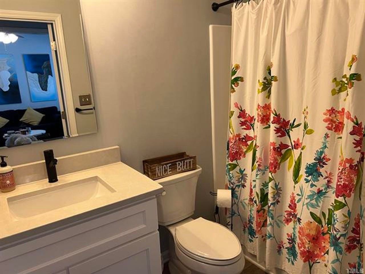 316 Cooke St - Photo 2 of 13