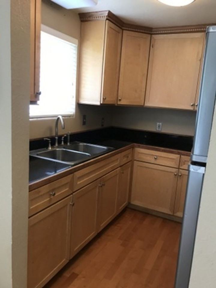 41077 Mckenzie Hwy - Photo 5 of 11