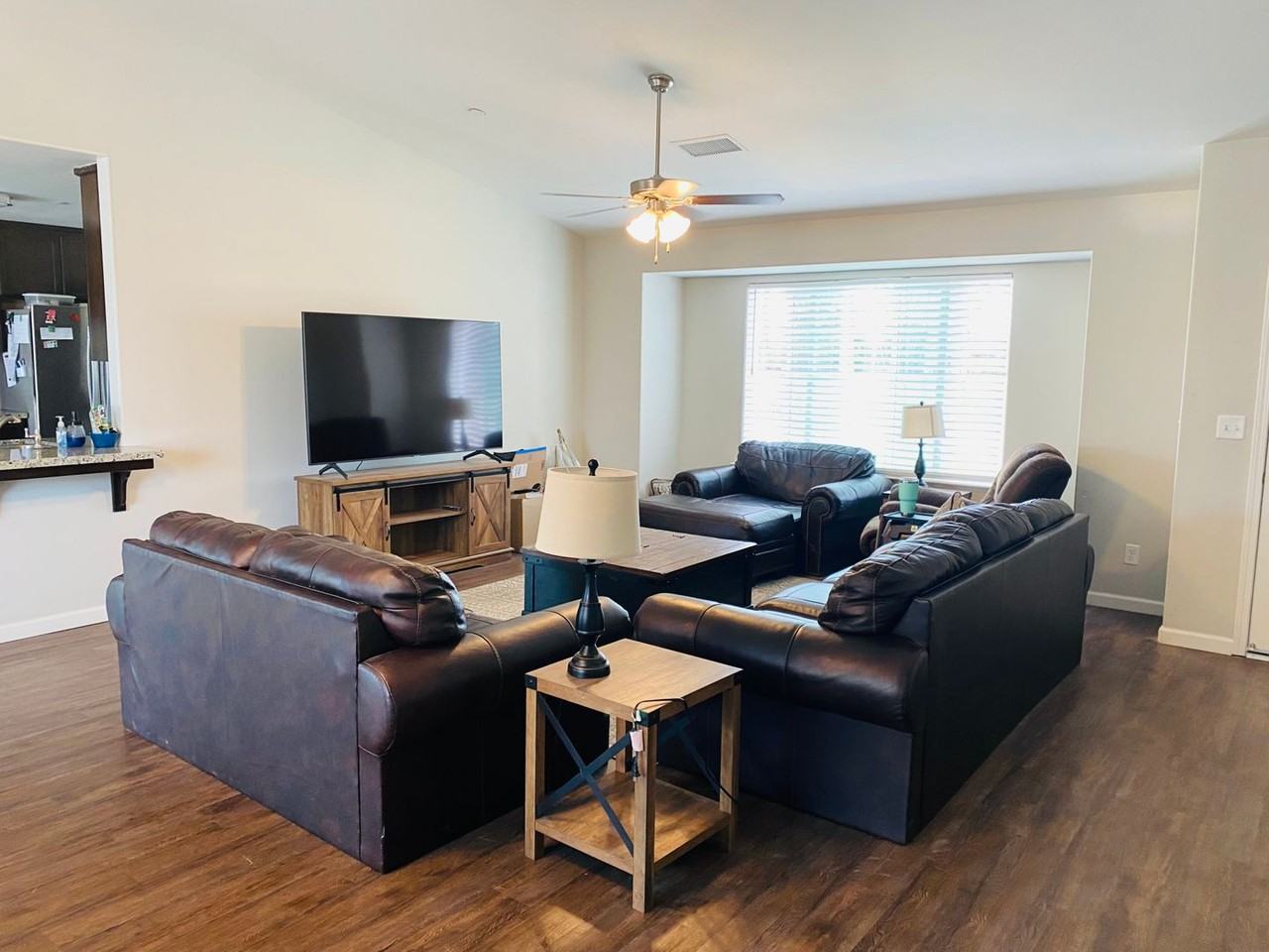 16721 Millux Ave - Photo 3 of 11
