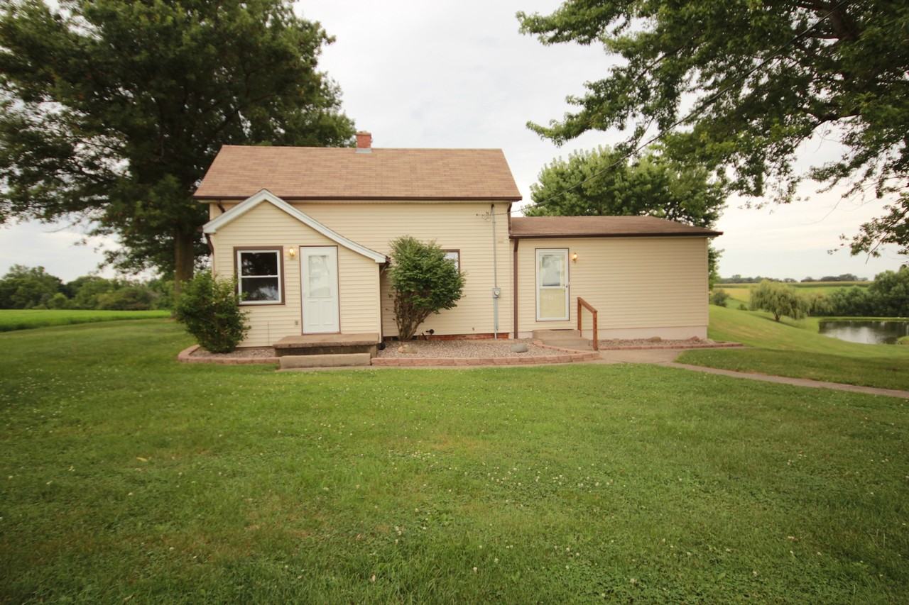 3122 N 1200th Ave - Photo 2 of 24